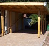 Carport mit Dachbegr&uuml;nung